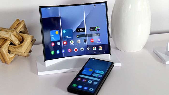 galaxy-z-trifold-4