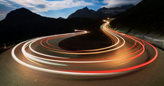 toc-do-anh-sang-thumb