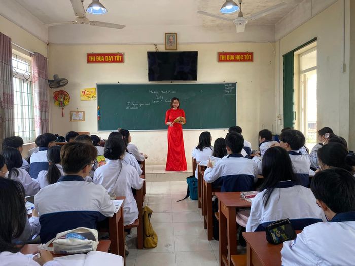 Trường THPT Lê Chân ảnh 1