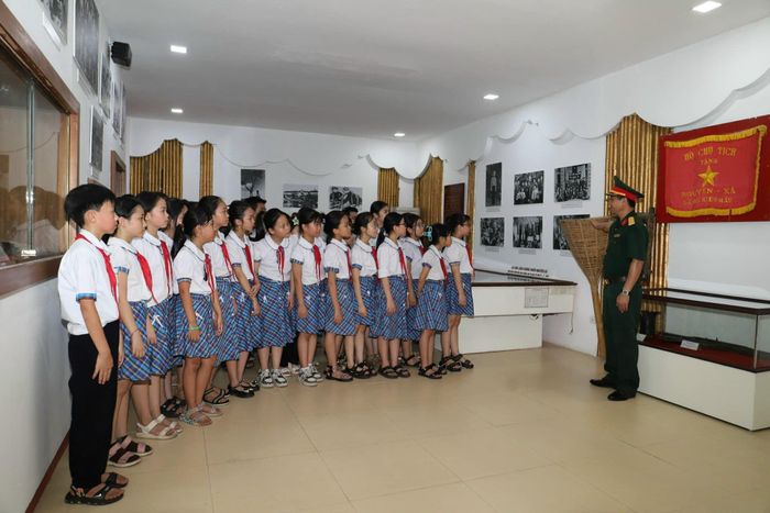 Trường Tiểu học Quang Trung ảnh 2