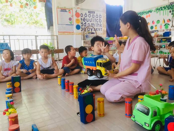 Mầm non Họa Mi hình ảnh 2