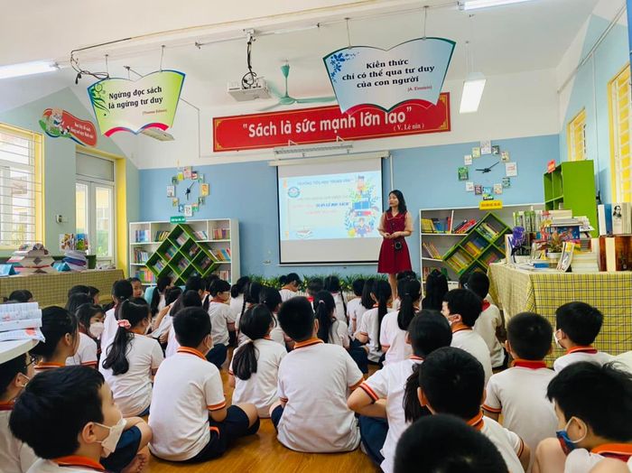Hình ảnh Trường Tiểu học Trung Văn 2
