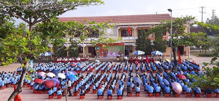 Trường THCS Anh Sơn hình ảnh 1