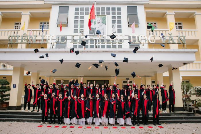 Ảnh Trường THPT Lê Viết Thuật lần 2