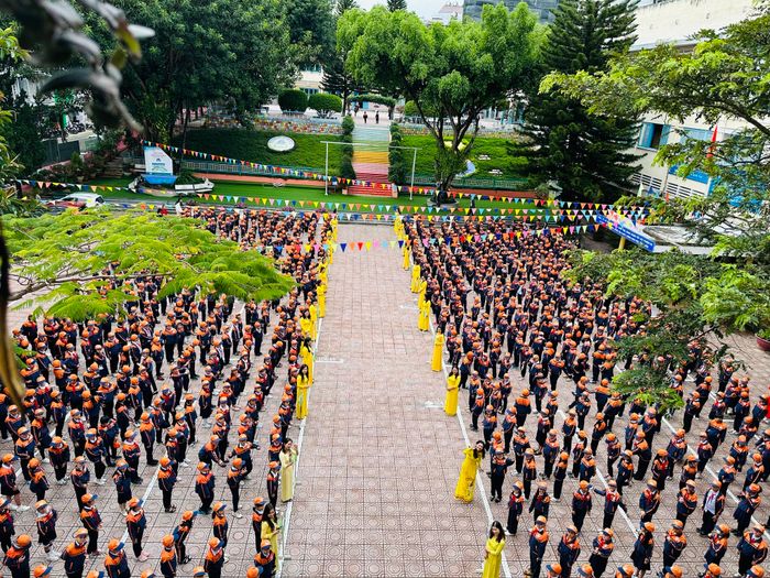 Trường Tiểu học Đoàn Thị Điểm – Hình ảnh 1
