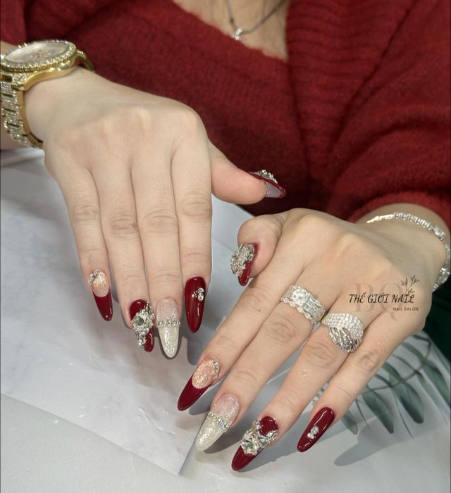 Thế giới Nail (Nguyễn Bích Quyên) Hình 2