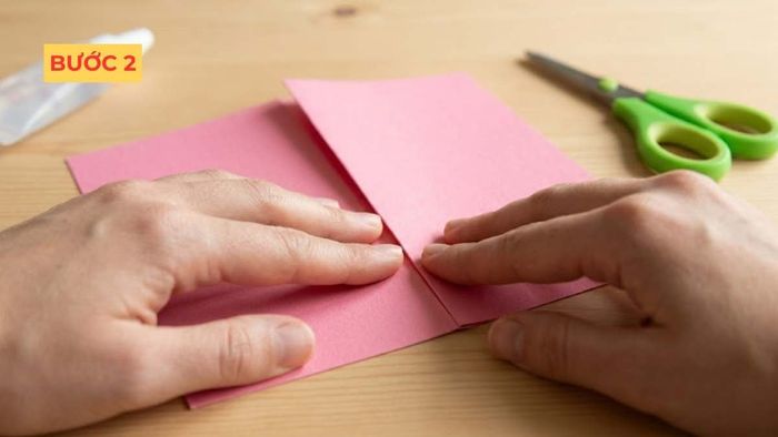 Gợi ý quà tặng mẹ 8/3 dễ thực hiện: Làm thiệp thủ công