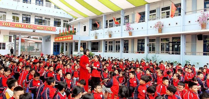 Hình ảnh Trường Tiểu học Trần Quốc Toản 1