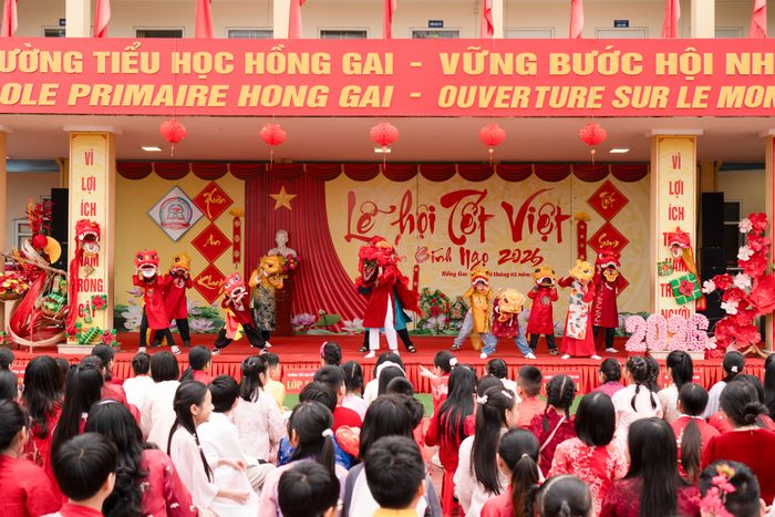 Trường Tiểu học Hồng Gai ảnh 2