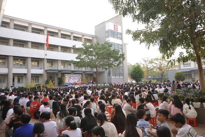 Hình ảnh Trường THCS Nguyễn Bỉnh Khiêm - Ảnh 2