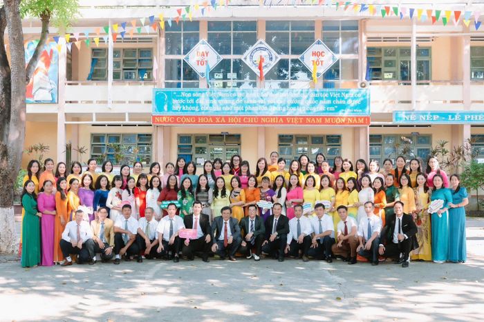 Hình ảnh 1 của Trường THCS Nguyễn Sinh Sắc