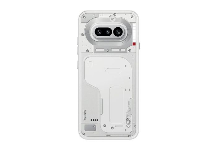 Nothing Phone (4a) giữ phong cách thiết kế quen thuộc, không có quá nhiều thay đổi so với phiên bản tiền nhiệm