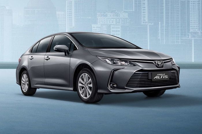 New-Corolla-Altis-1.8G-1920x1280.jpg