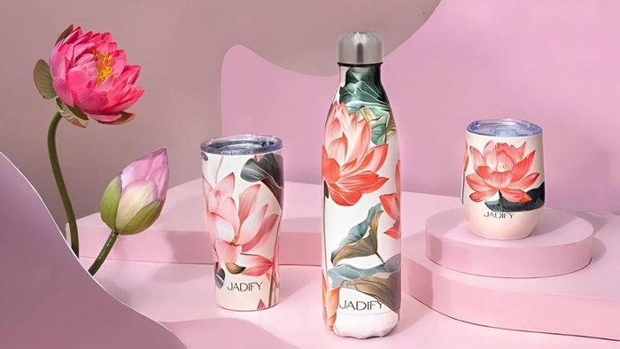 Gợi ý quà 8/3 nổi bật cho nhân viên nữ: Bình giữ nhiệt cao cấp
