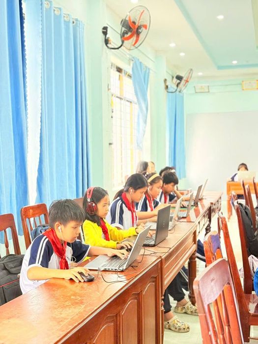 Hình ảnh 1 của Trường Tiểu Học Lê Hồng Phong