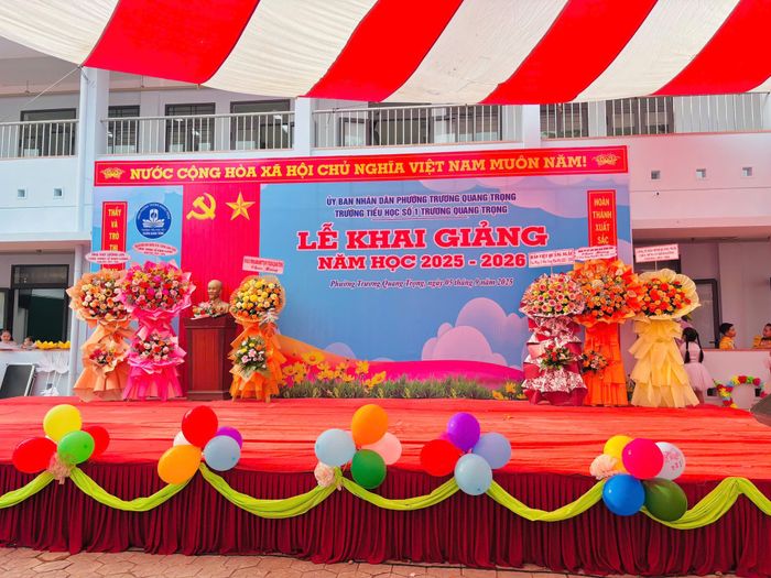 Hình ảnh 1 của Trường Tiểu Học Số 1 Trương Quang Trọng
