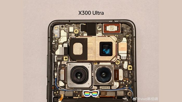 vivo X300 Ultra sẽ được trang bị cảm biến camera góc siêu rộng với kích thước lớn 1/1.28 inch và tiêu cự 14mm.