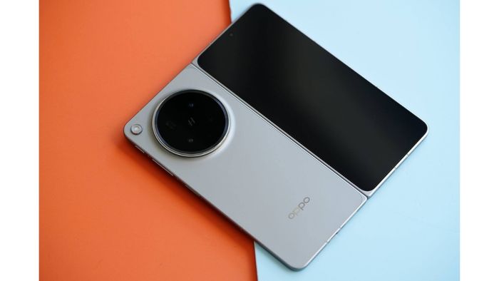 Cây bút stylus thế hệ mới với nút bấm vật lý sẽ không được tặng kèm trong hộp OPPO Find N6