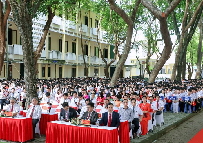 Hình ảnh 2 của Trường THPT Trần Quốc Tuấn Quảng Ngãi