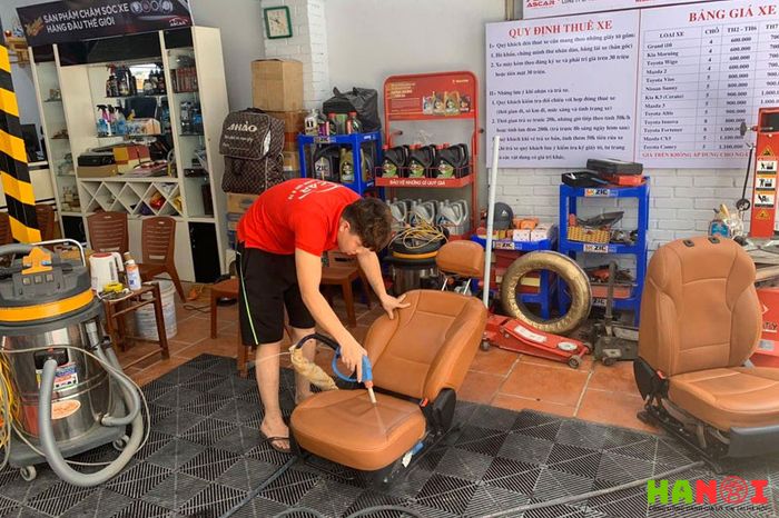 Trung-tam-cham-soc-o-to-ascar-Mytour