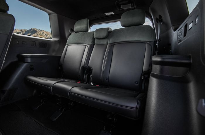 2027-kia-telluride-hybrid-hitting-dealer-lots-this-month_7.jpg