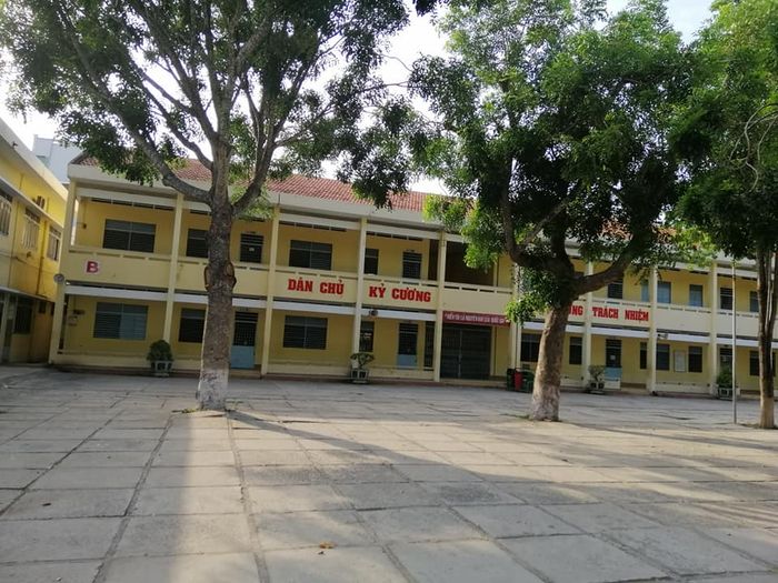 Hình ảnh Trường THPT Võ Thị Sáu - 1