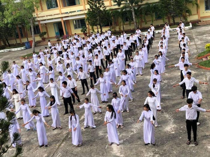 Hình ảnh Trường THPT Trần Đại Nghĩa, Vĩnh Long 1