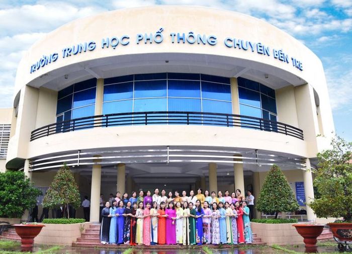 Hình ảnh Trường THPT Chuyên Bến Tre 1