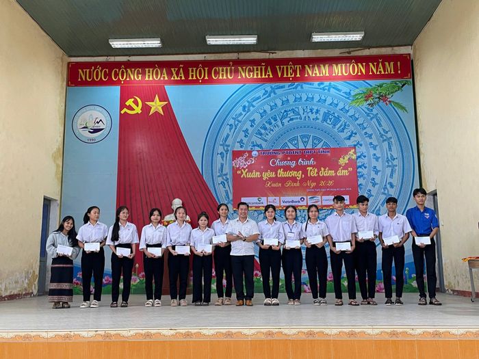 Hình ảnh 2 của Trường PT DTNT THPT tỉnh Quảng Ngãi