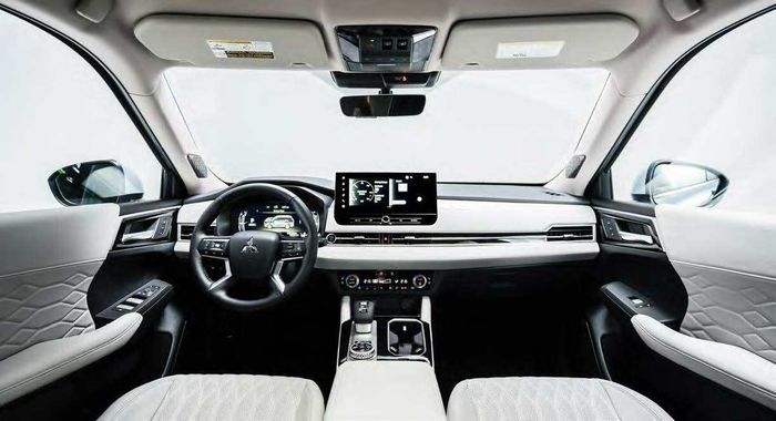 2026-Outlander-PHEV-Interior.jpeg