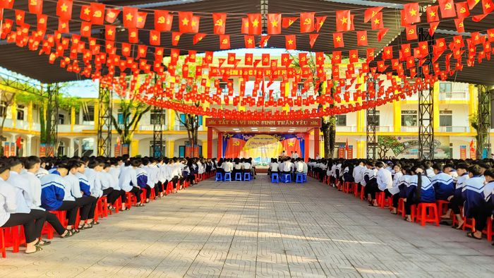 Hình ảnh Trường THPT Cẩm Xuyên 1