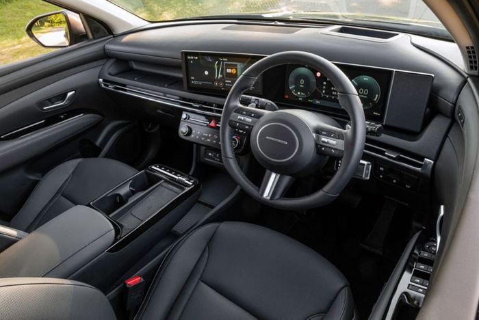 hyundai-updates-the-2026-tucson-acts-like-a-new-one-isnt-right-around-the-corner_5.jpg