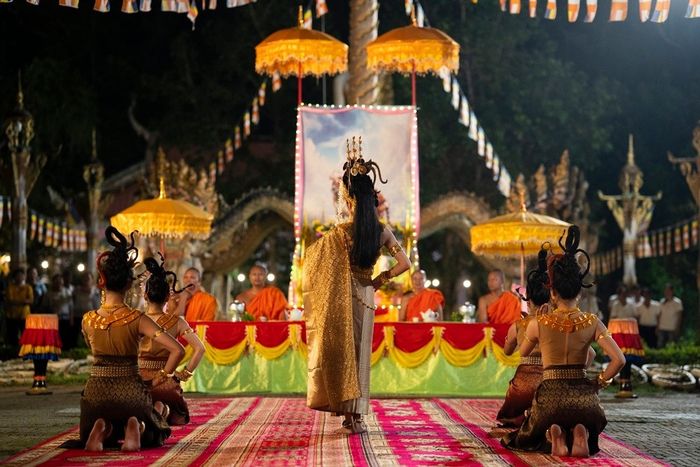 Văn hóa và tập tục của người Khmer cũng được lồng ghép tinh tế trong phim