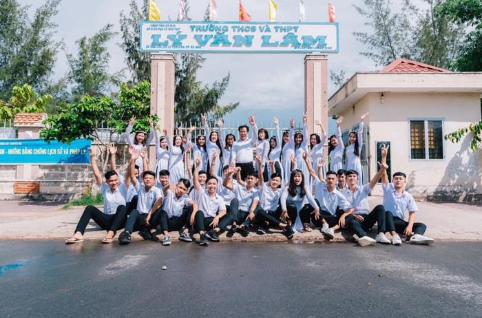 Hình ảnh Trường THCS & THPT Lý Văn Lâm 2