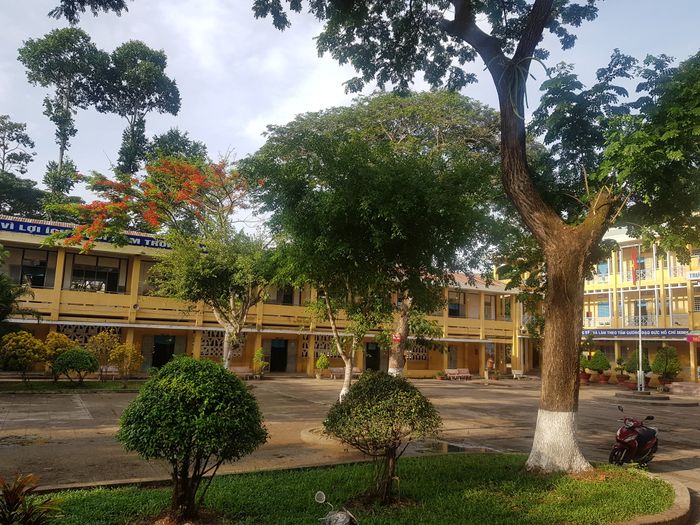 Hình ảnh 2 của Trường THCS Nguyễn Thị Lựu