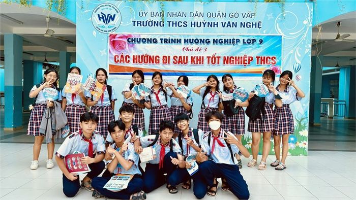 Trường THCS Huỳnh Văn Nghệ ảnh 2