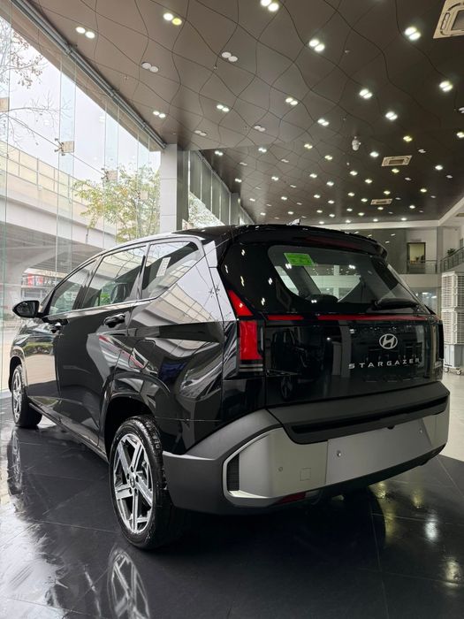 Hyundai Stargazer 2026_a3.jpg