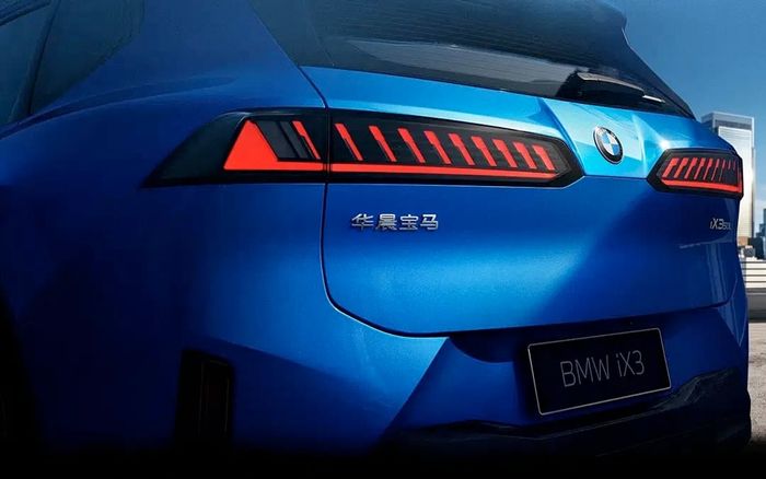 BMW-iX3-Long-Wheelbase-China-Mar-2026-6.jpeg