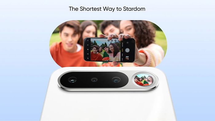 Người dùng có thể chụp selfie bằng camera sau