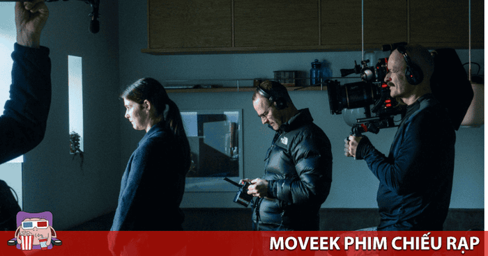 Joachim Trier là người trụ cột vững vàng nâng đỡ cho Căn Nhà Ký Ức