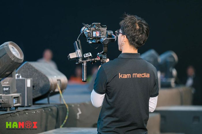 Kam-media-Mytour