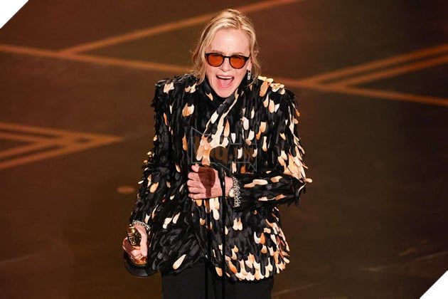 Hình ảnh nữ diễn viên Amy Madigan.