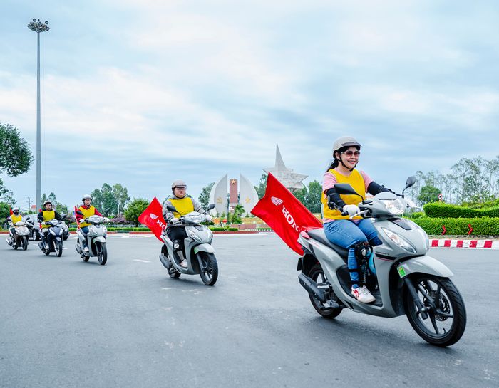 Honda xăng.jpg