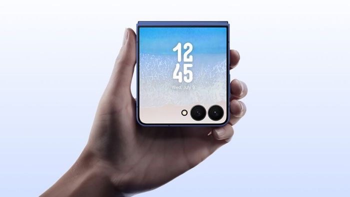 Galaxy Z Flip7 hiện đang sở hữu một màn hình với chất lượng xuất sắc.