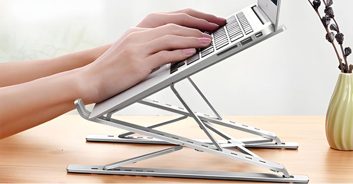 gia-do-laptop