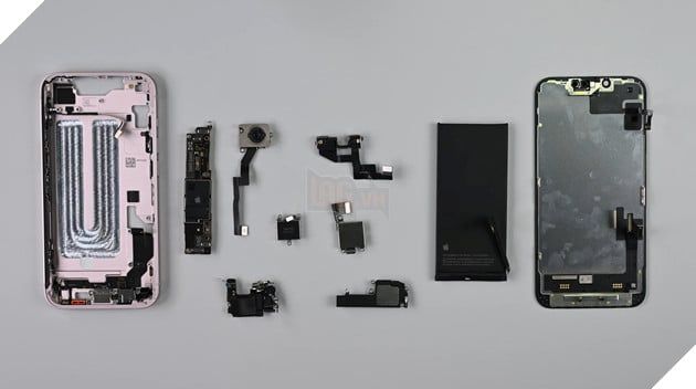 Giải phẫu iPhone 17e: Apple chỉ cần vài phút để thêm MagSafe vào iPhone 16e
