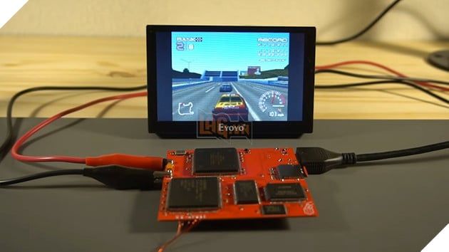 YouTuber tạo ra PlayStation Hybrid, kết hợp PS1 và PS One, tiêu thụ điện năng dưới 2W