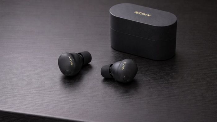 Sony WF-1000XM6 và Apple AirPods Pro 3