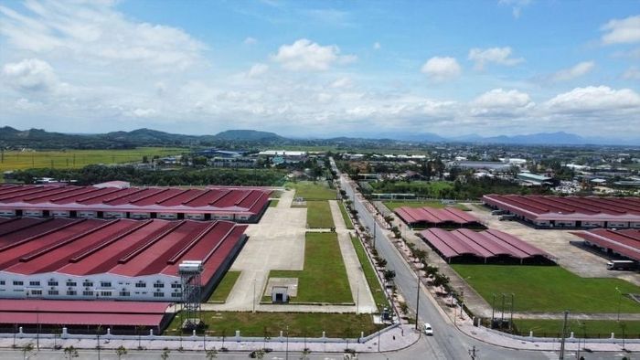 Khu công nghiệp Tịnh Phong
