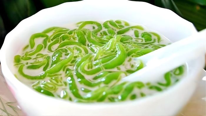 banh-lot-4